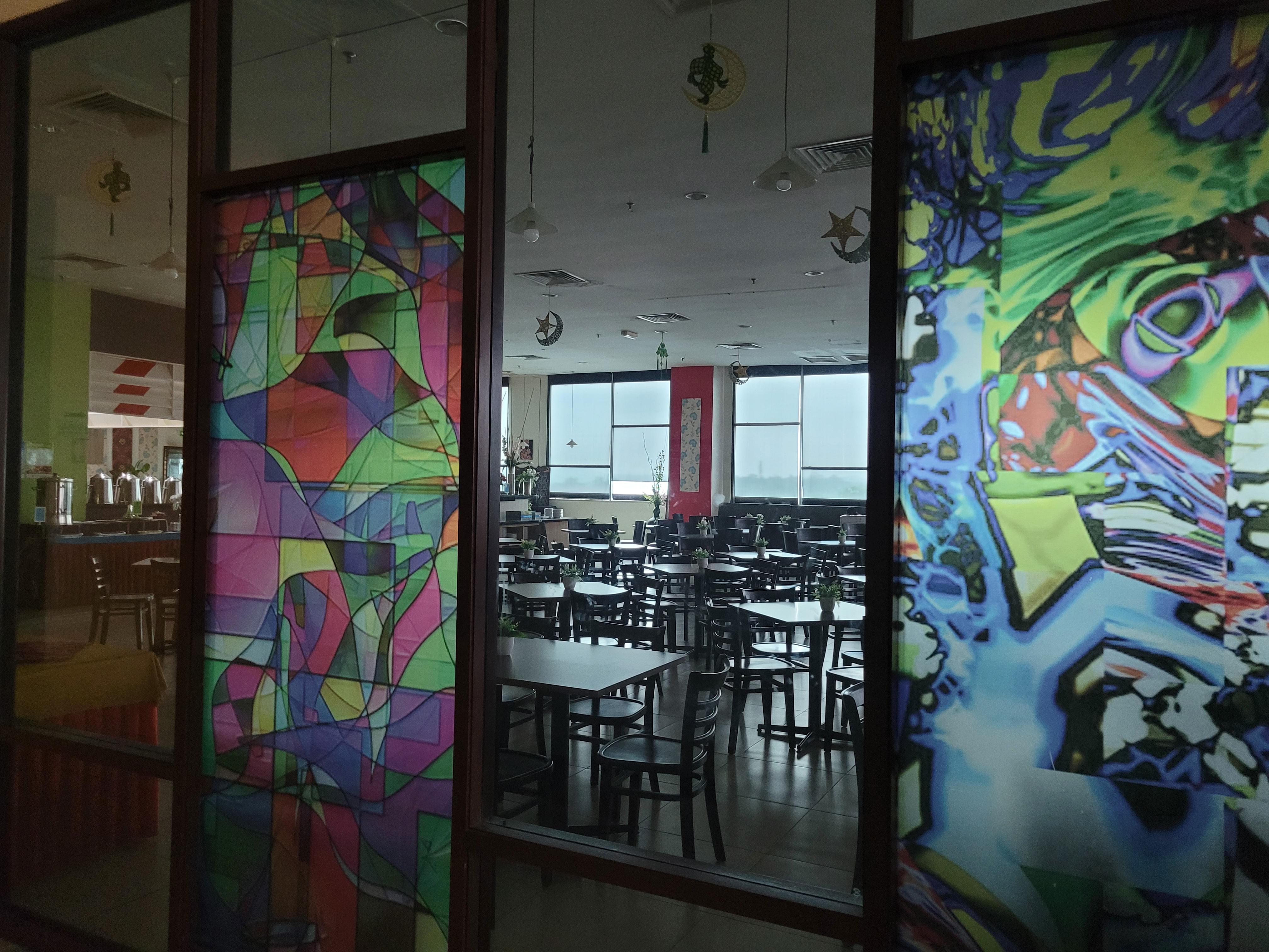           .location-text {       text-align: center;       font-size: 28px; /* adjust size here */       margin-top: 50px; /* pushes text lower */       font-weight: bold;     }            JINTAN PUTIH RESTAURANT   